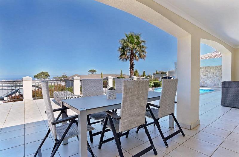 To Let 4 Bedroom Property for Rent in Dennegeur Western Cape